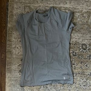 Smartwool top